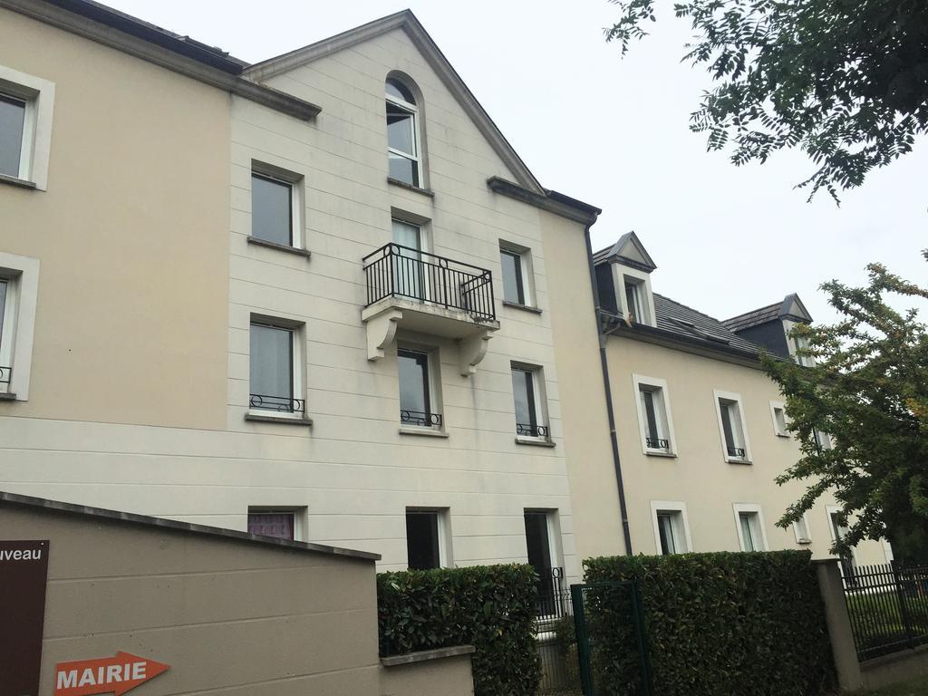 Le Petit Magny Apartamento Exterior foto