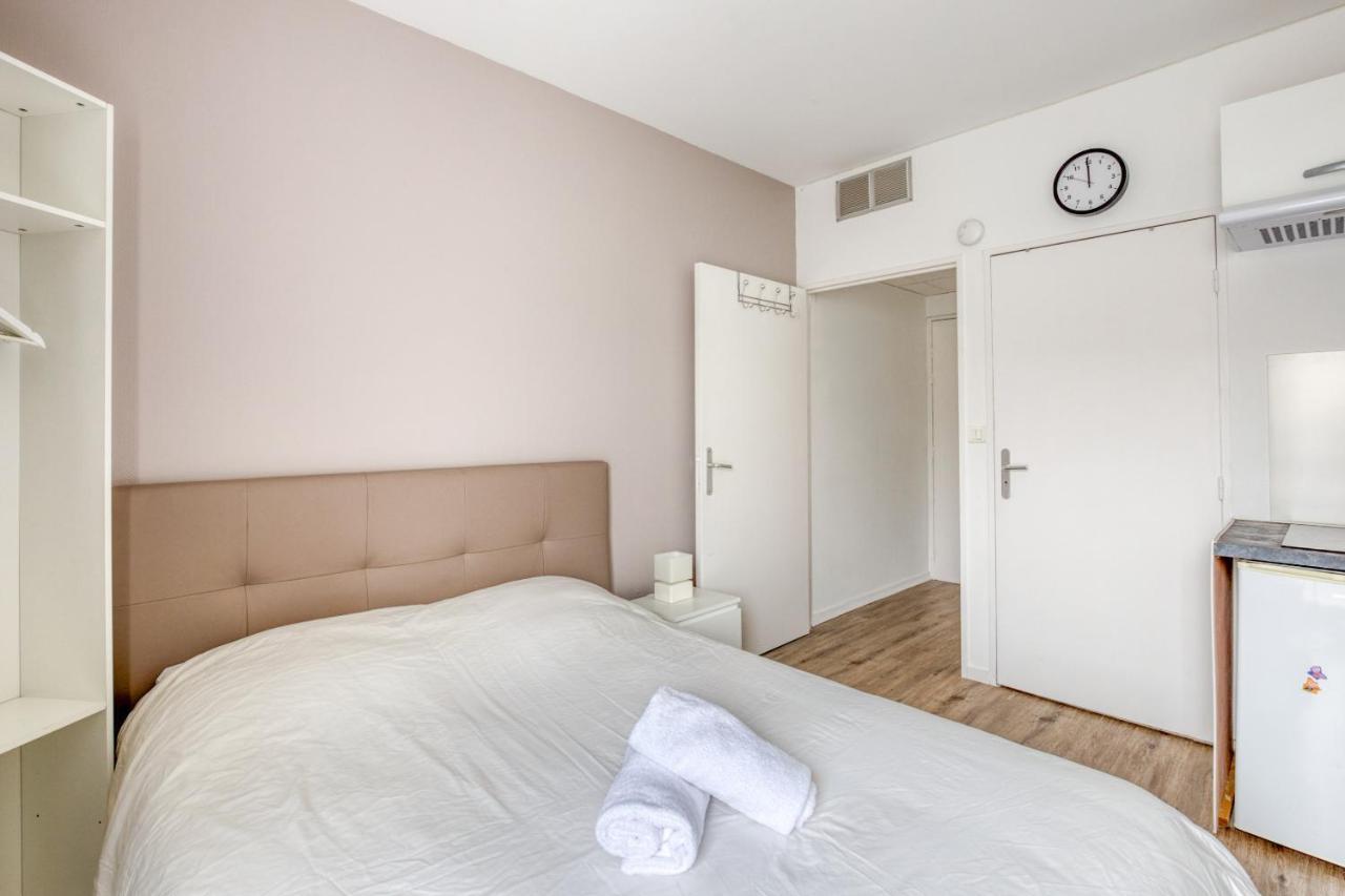 Le Petit Magny Apartamento Exterior foto